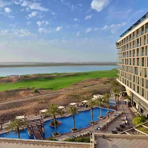 Radisson Blu Hotel, Yas Island 4* אבו דאבי